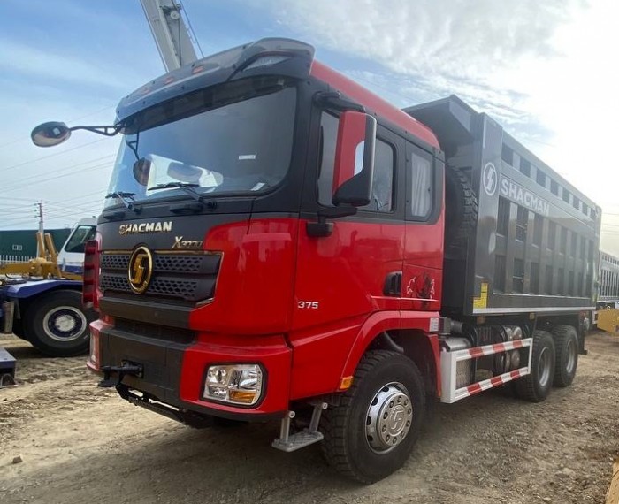 Самосвал Shacman X3000 6x4 WP12.375E50