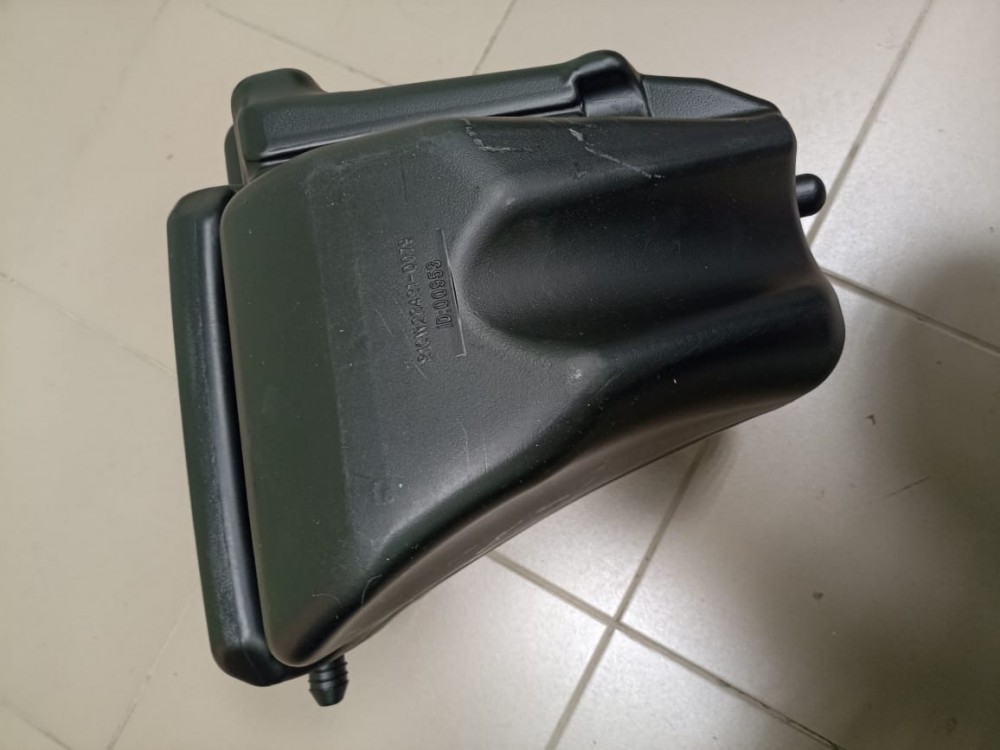 Бачок стеклоомывателя HOWO T5G CNHTC 810W26481-6049