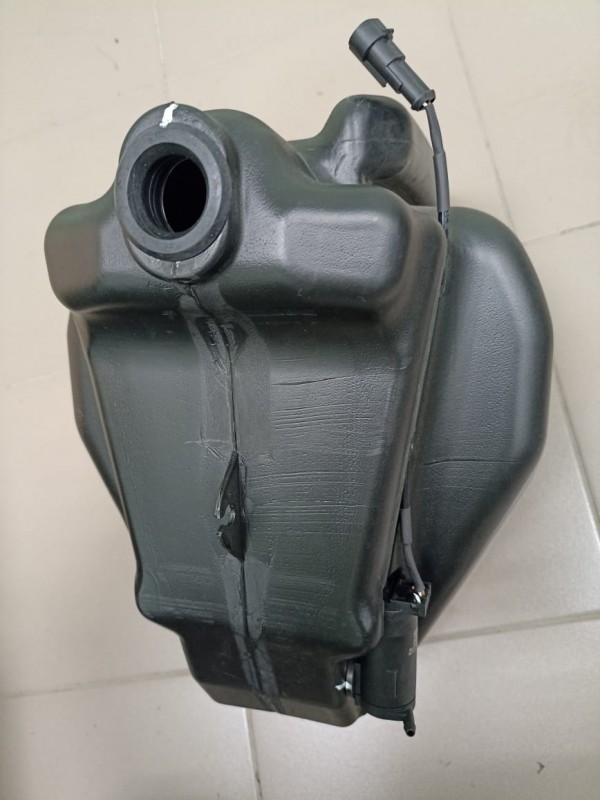 Бачок стеклоомывателя HOWO T5G CNHTC 810W26481-6049