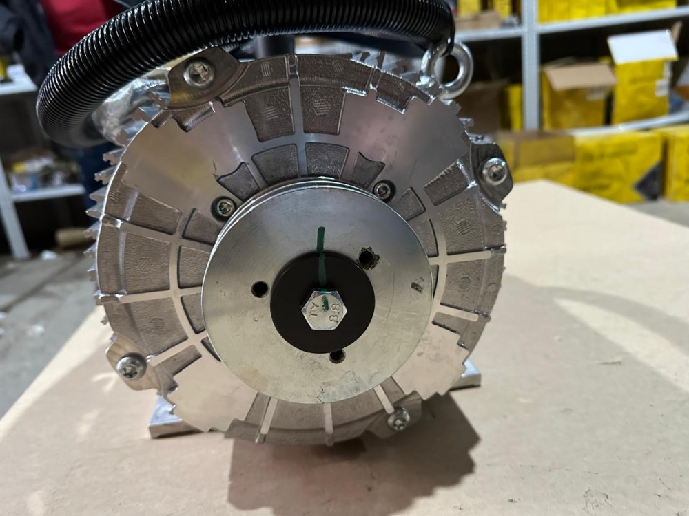 Генератор 2702320 Vogele SUPER 800